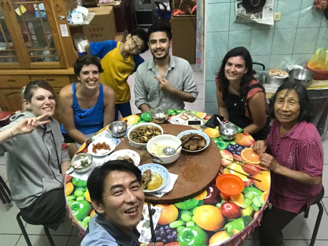 Sun Moon Lake B&B Yuchi Esterno foto